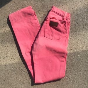 Wrangler Coral 3x36